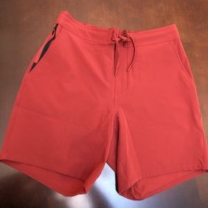 Ten Thousand Foundation Short Medium 7in Red. Like New.